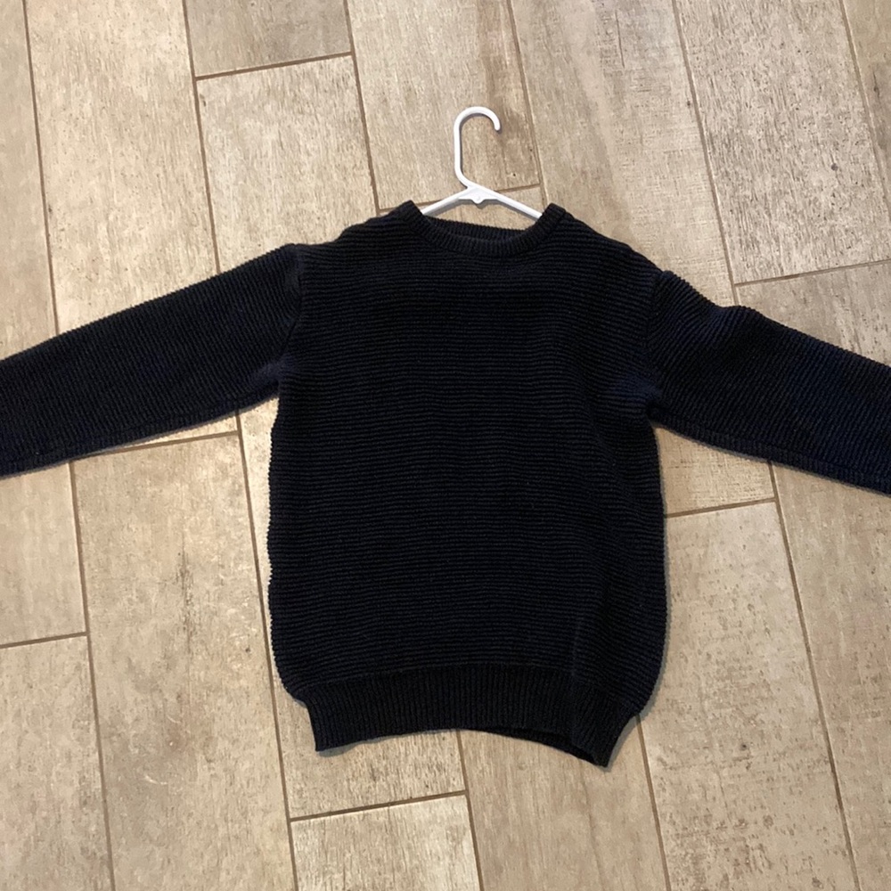 Size Medium Black Textured Sweater